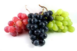 As uvas contêm Resveratrol, um agente anti-envelhecimento.